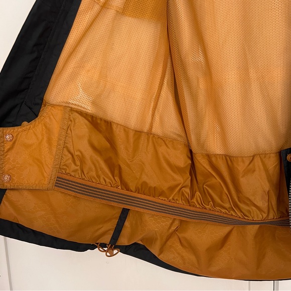 Black North Face Rain Jacket sz XS - Picture 6 of 9